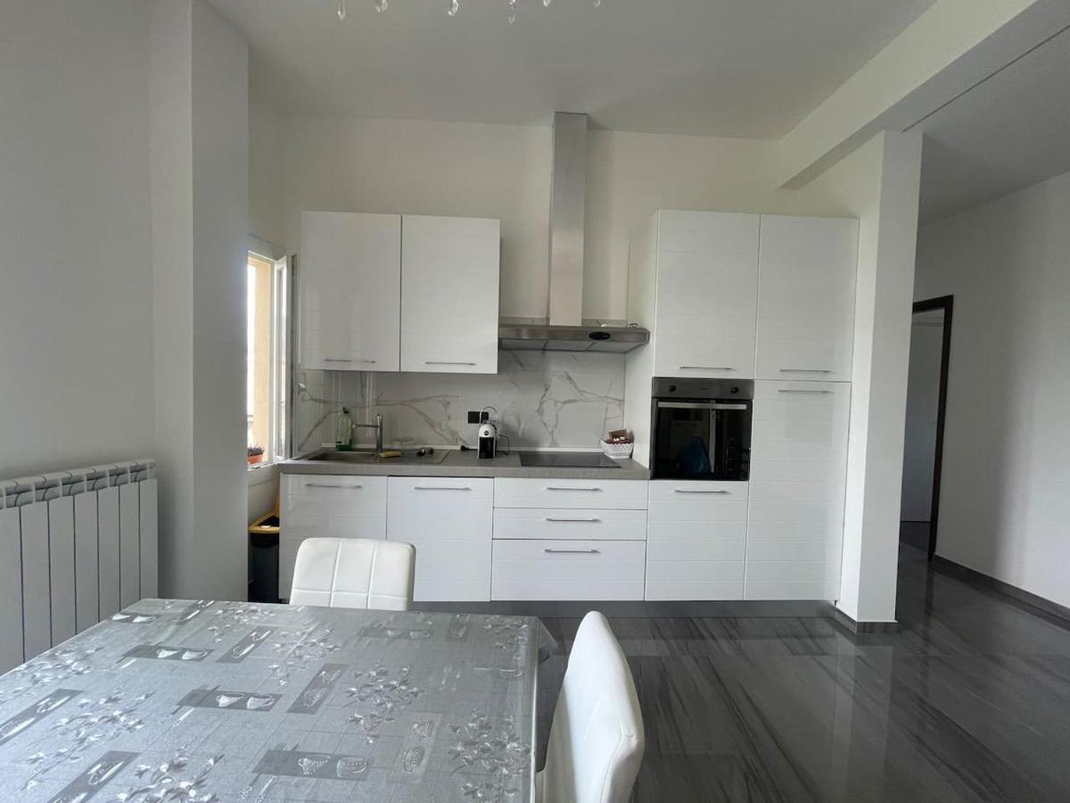Appartement Autumn à Vado Ligure Extérieur photo