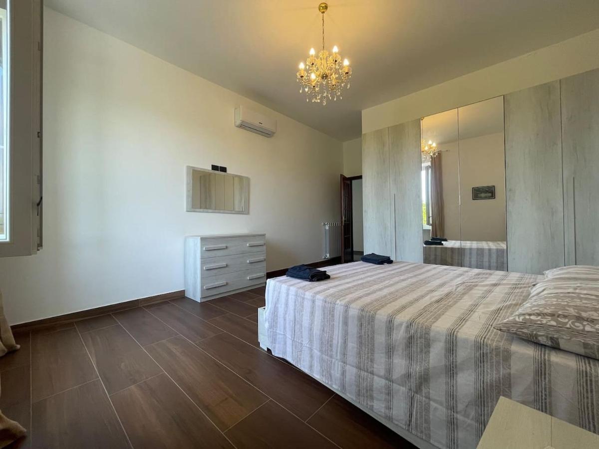 Appartement Autumn à Vado Ligure Extérieur photo